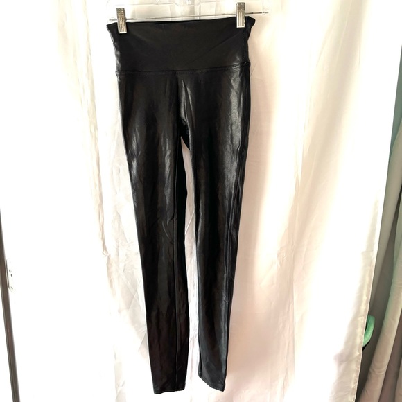 SPANX Pants - NWOT SPANX Vegan Leather LEGGINGS Black SZ S /P.